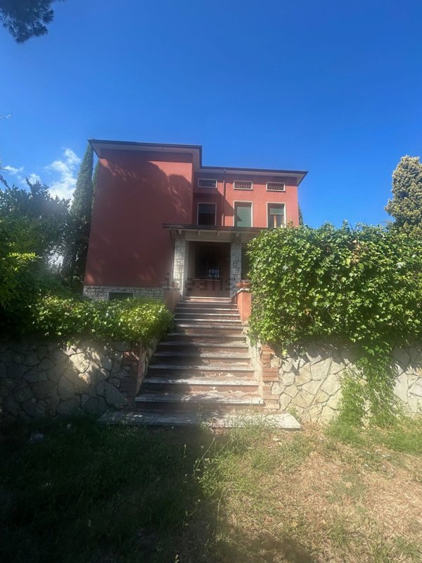 casa indipendente in vendita a Marsciano