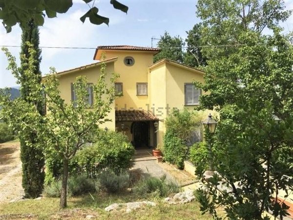 casa indipendente in vendita a Marsciano