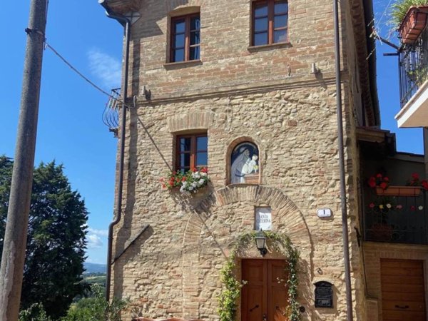 casa indipendente in vendita a Marsciano
