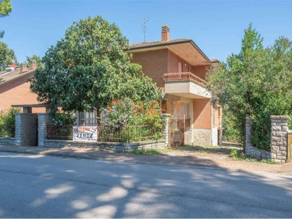 casa indipendente in vendita a Marsciano in zona Badiola