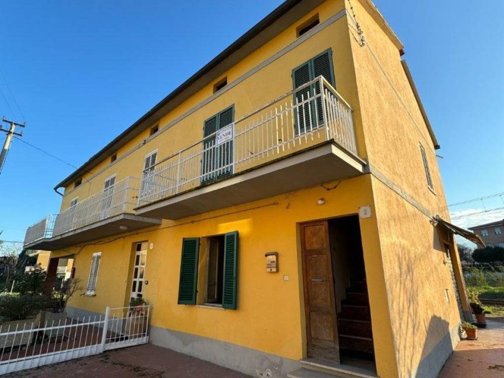casa indipendente in vendita a Marsciano
