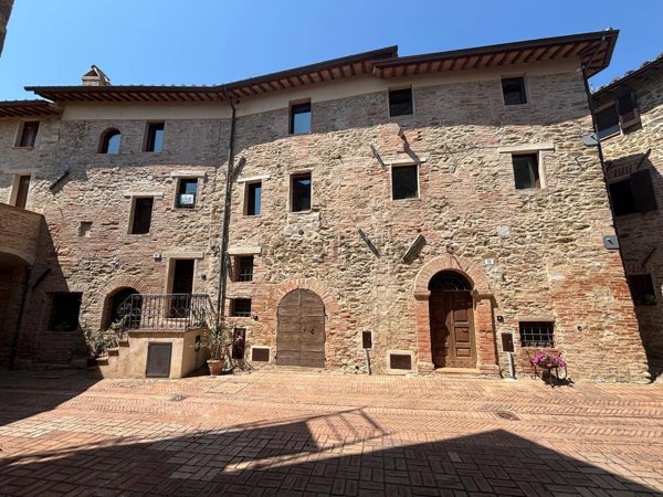 casa semindipendente in vendita a Marsciano in zona Spina