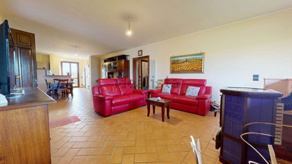 casa indipendente in vendita a Marsciano