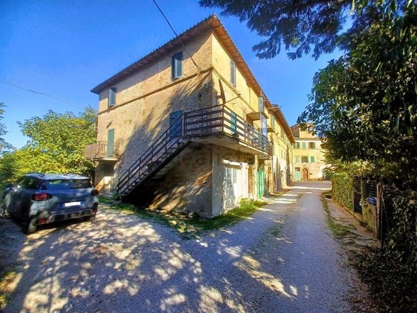 appartamento in vendita a Marsciano in zona Papiano