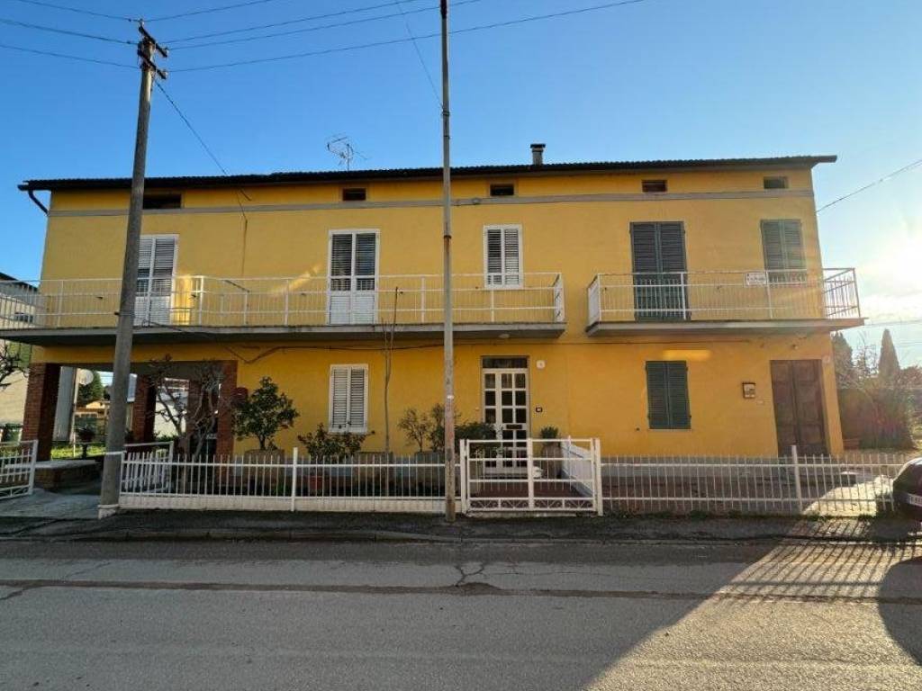 casa indipendente in vendita a Marsciano