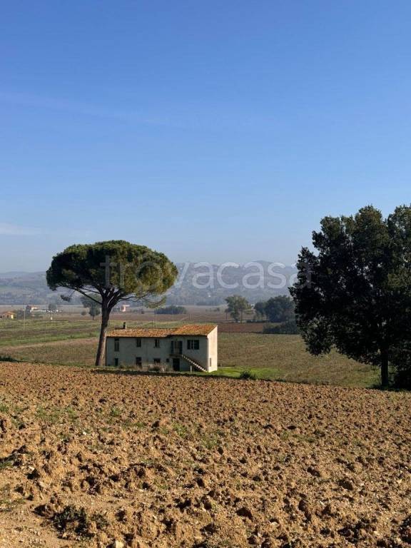 casa indipendente in vendita a Marsciano