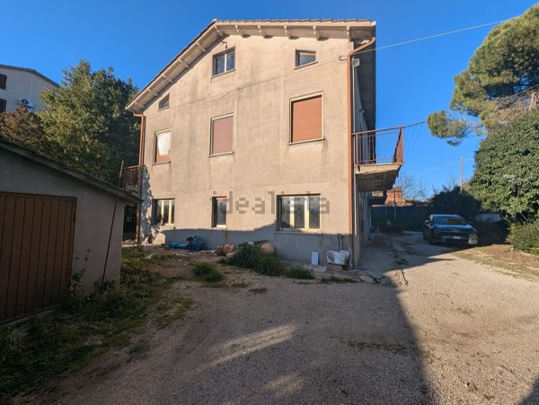 casa indipendente in vendita a Marsciano in zona San Biagio della Valle