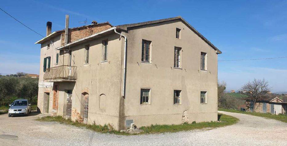 casa indipendente in vendita a Marsciano in zona Papiano