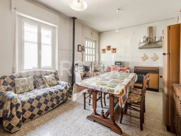 casa indipendente in vendita a Marsciano