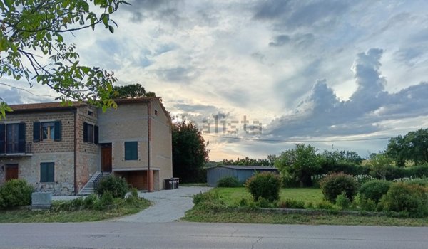 casa indipendente in vendita a Marsciano in zona Castiglione della Valle