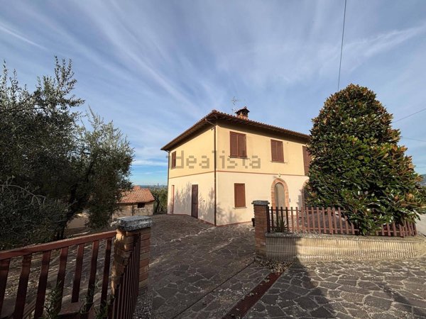 casa indipendente in vendita a Marsciano in zona Castello delle Forme