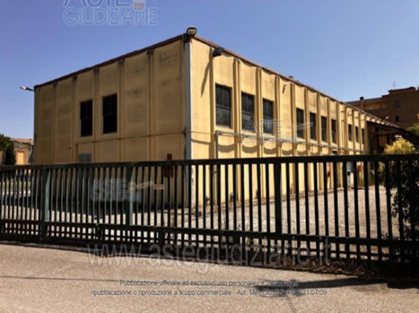 negozio in vendita a Marsciano