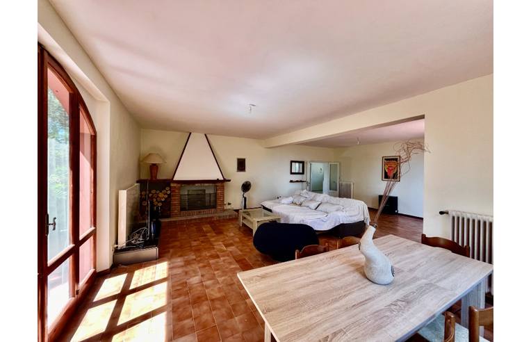 casa indipendente in vendita a Marsciano