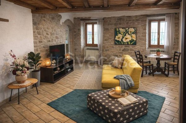 appartamento in vendita a Marsciano in zona Compignano