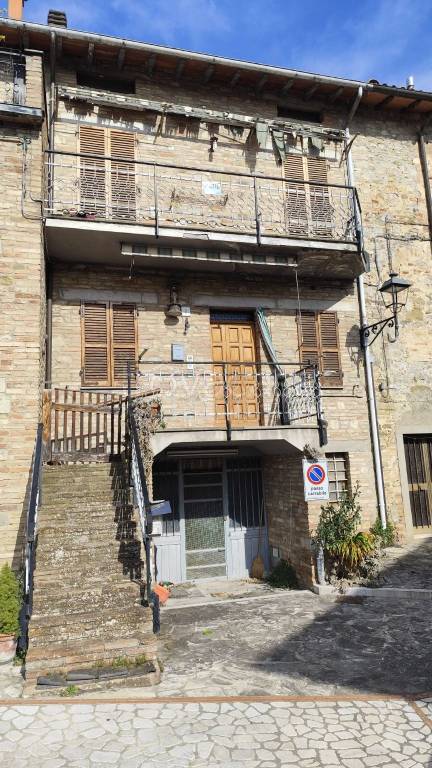 casa indipendente in vendita a Marsciano in zona Mercatello