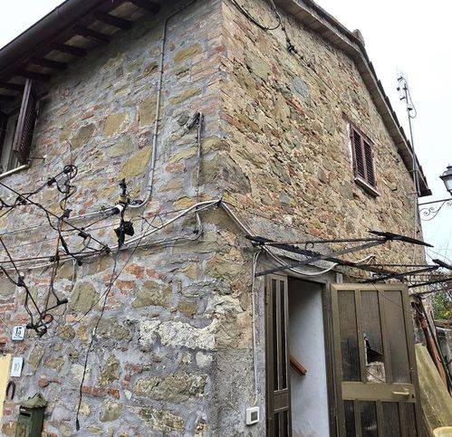casa indipendente in vendita a Marsciano