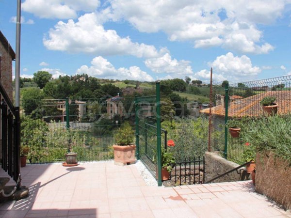 casa indipendente in vendita a Marsciano in zona Papiano