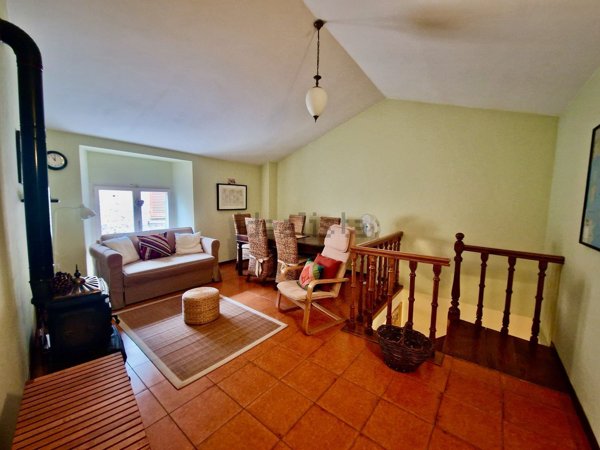 casa indipendente in vendita a Marsciano in zona Compignano