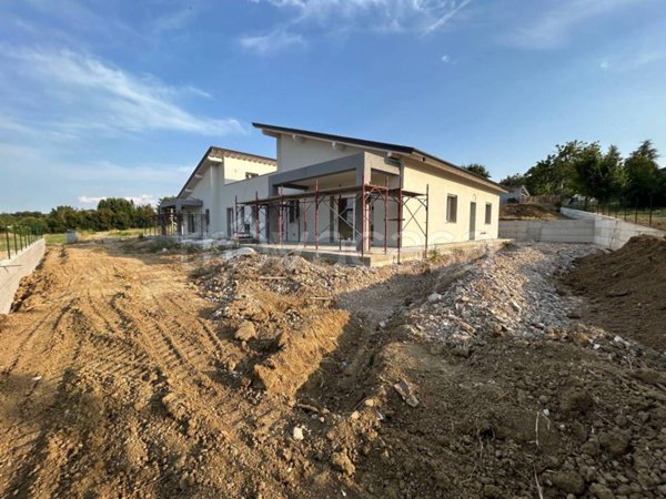 casa indipendente in vendita a Marsciano in zona Badiola