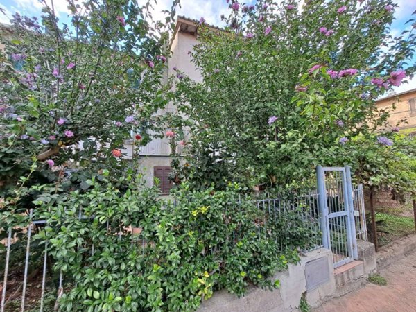 casa indipendente in vendita a Marsciano in zona Castello delle Forme
