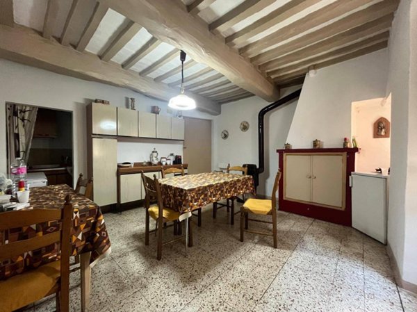 casa indipendente in vendita a Marsciano