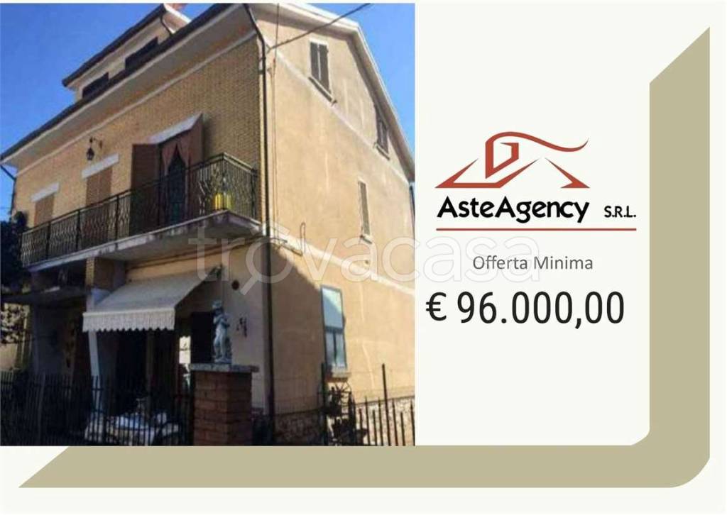 casa indipendente in vendita a Marsciano