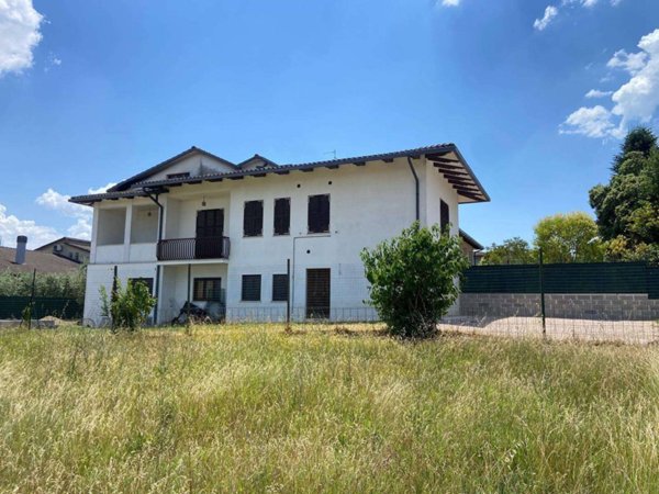 casa indipendente in vendita a Marsciano in zona Cerqueto