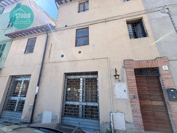 casa indipendente in vendita a Marsciano in zona Papiano