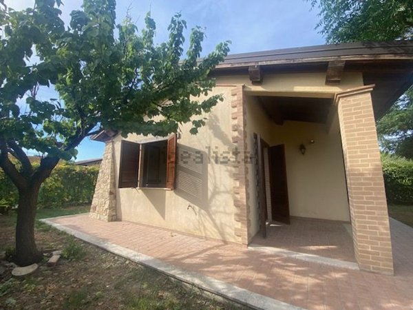 appartamento in vendita a Marsciano in zona Villanova