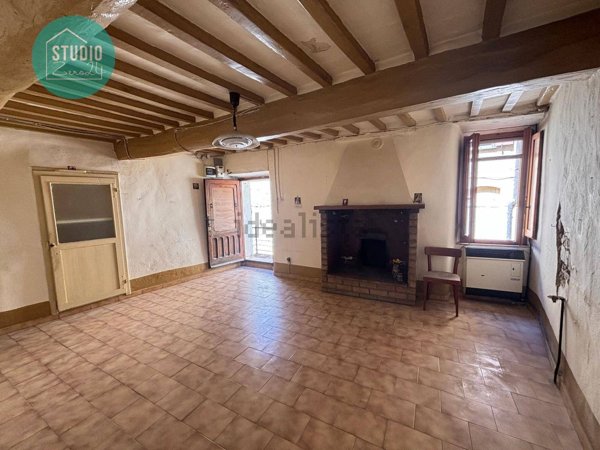 appartamento in vendita a Marsciano in zona Compignano