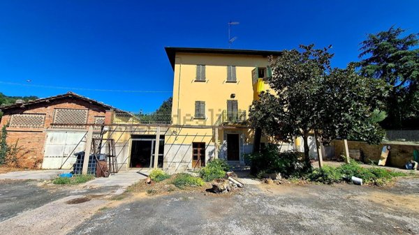 casa indipendente in vendita a Marsciano in zona Castiglione della Valle
