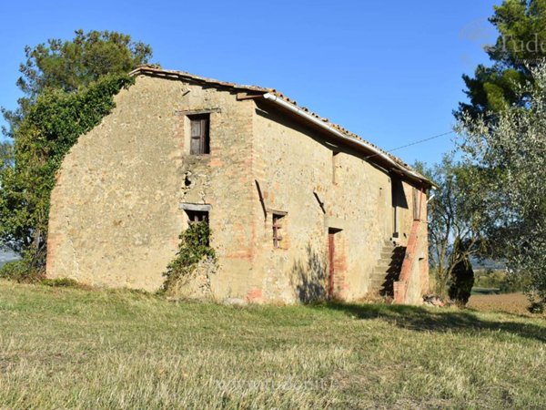 casa indipendente in vendita a Marsciano