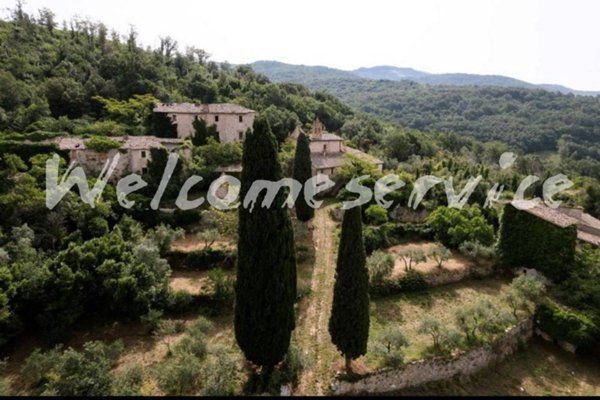 casa indipendente in vendita a Massa Martana