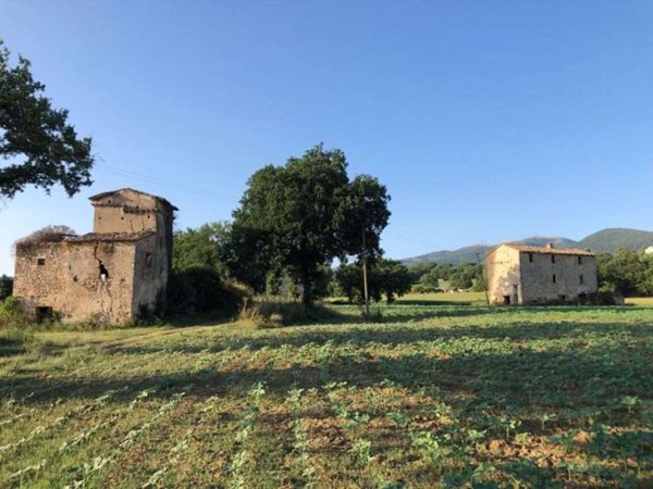 casa indipendente in vendita a Massa Martana