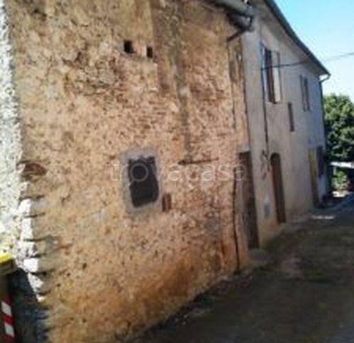 casa indipendente in vendita a Massa Martana
