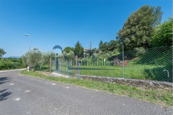 casa indipendente in vendita a Massa Martana in zona Mezzanelli