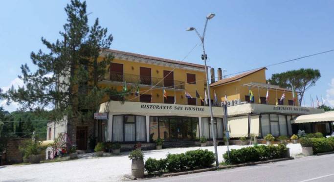 negozio in vendita a Massa Martana
