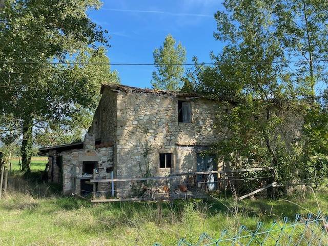 casa indipendente in vendita a Massa Martana