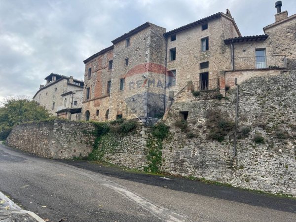 casa indipendente in vendita a Massa Martana in zona Montignano