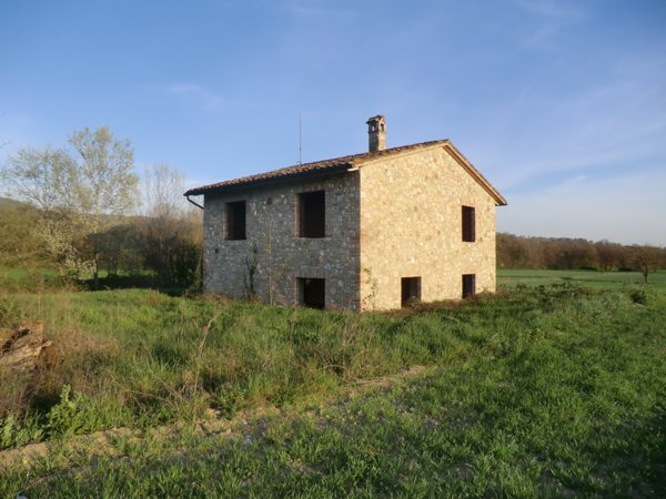 casa indipendente in vendita a Massa Martana