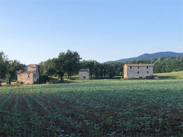 casa indipendente in vendita a Massa Martana