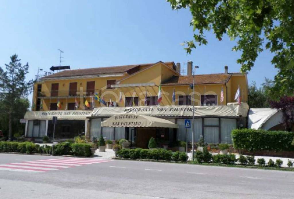 negozio in vendita a Massa Martana