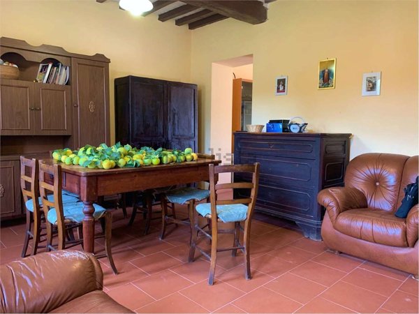 casale in vendita a Massa Martana