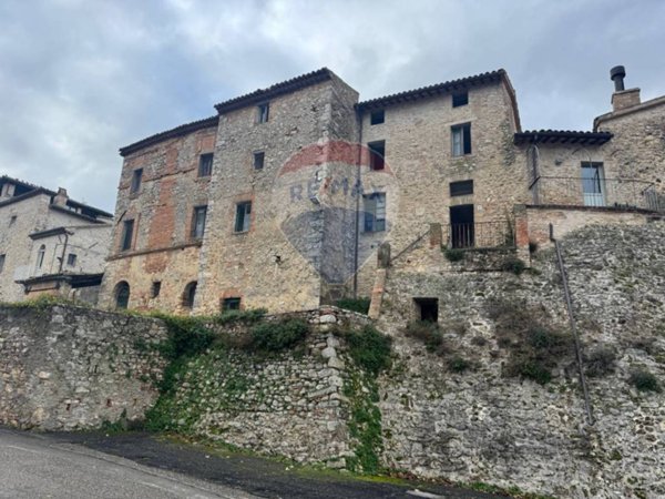 casa semindipendente in vendita a Massa Martana in zona Montignano