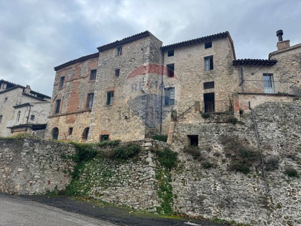 casa semindipendente in vendita a Massa Martana in zona Montignano