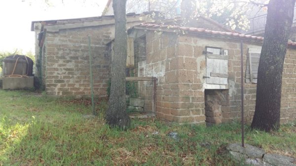 casa indipendente in vendita a Massa Martana in zona Viepri
