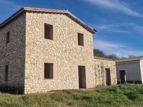casale in vendita a Massa Martana