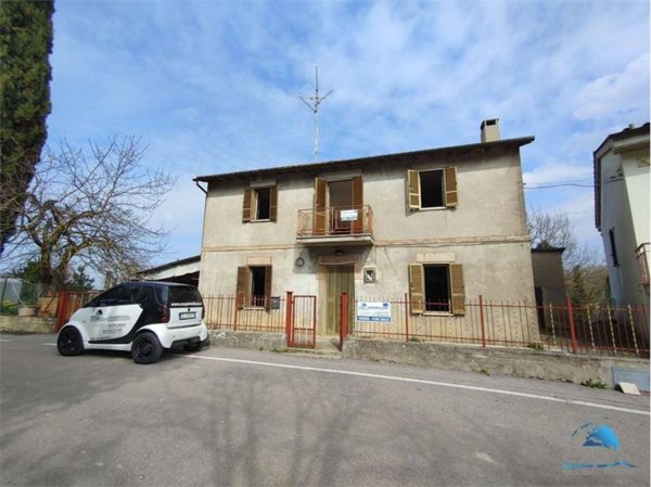 casa indipendente in vendita a Massa Martana in zona Viepri