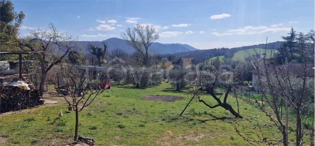 casa indipendente in vendita a Massa Martana in zona Villa San Faustino