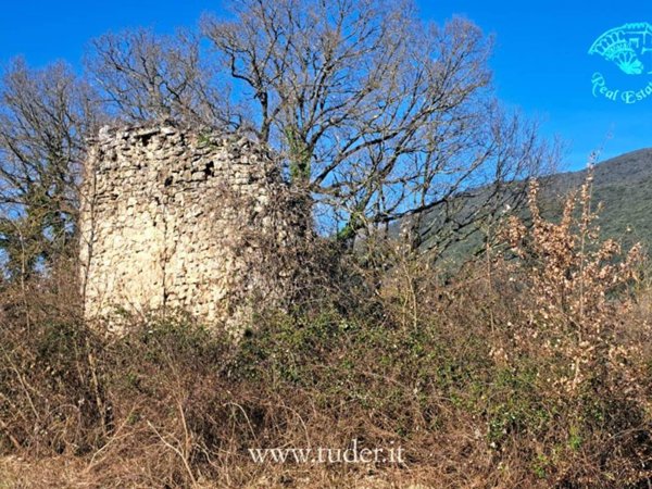 casa indipendente in vendita a Massa Martana in zona Colpetrazzo